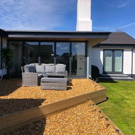 The Cuckoo'S Retreat - Luxurious Home With Private Garden & Jacuzzi Truro Exterior photo